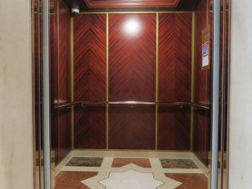 Lovely 1 Bed Served Apartment With Pool