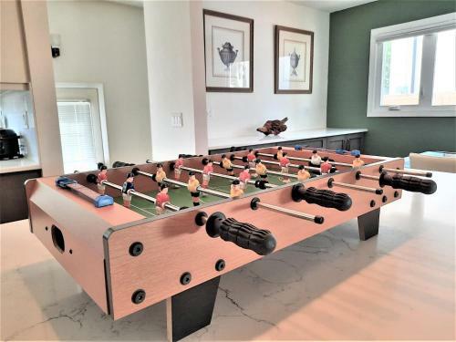 Luxury Home By North Glenmore Park