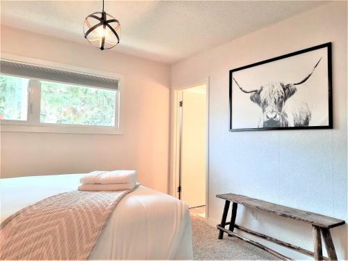 Luxury Home By North Glenmore Park