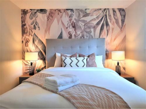 Luxury Home By North Glenmore Park