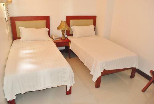 Hotel Dragon Home Inn
