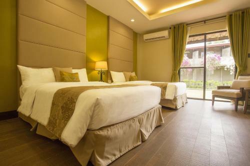 Montebello Villa Hotel