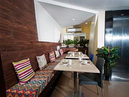 Gran Prix Hotel & Suites Cebu