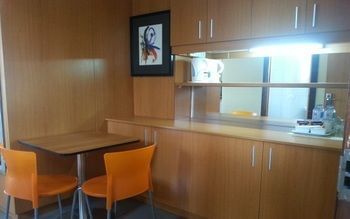 Hotel Fuente Oro Business Suites