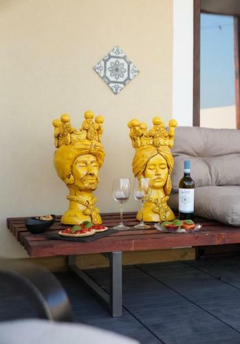 Hostal La Mennulara La Terrazza Del Centro Storico