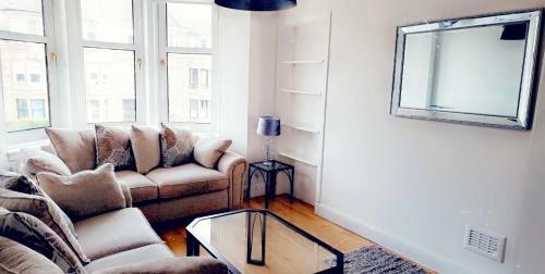 Bearsden Road Apartment