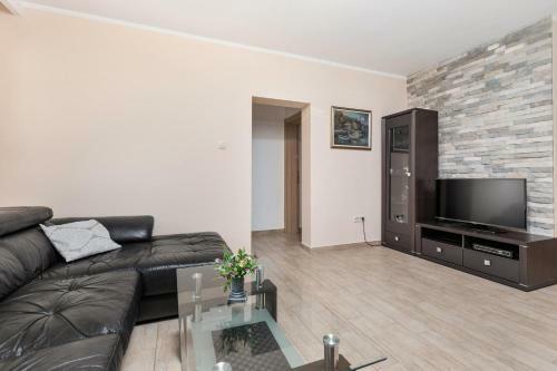 Muo Sea Front Apartments Kotor