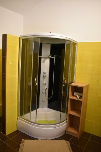 Hostel Kmetija Frange?