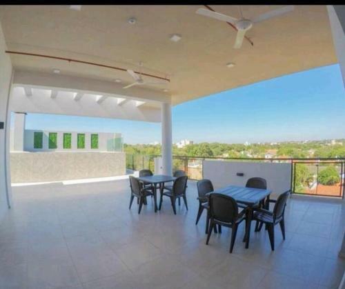 Apartamento En El Coraz�n De Asunci�n. Villa Morra. Shopping.