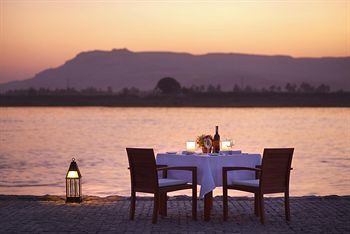 Hotel Hilton Luxor Resort & Spa