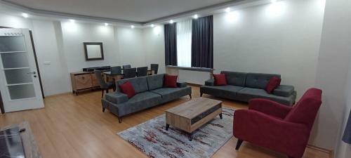 ??? ????? ????? ?????? ?? ?????? ????? ????? - Spacious And Beautiful Apartment With A Distinctive Sea View