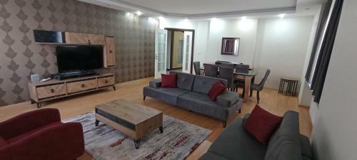 ??? ????? ????? ?????? ?? ?????? ????? ????? - Spacious And Beautiful Apartment With A Distinctive Sea View
