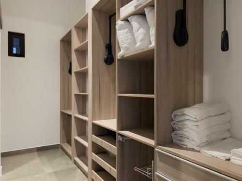 Beautiful 1 Bedroom Apartment In Shift Cayala