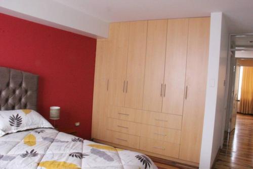 Hermoso Apartamento Amoblado En Cusco De 105 Mts.