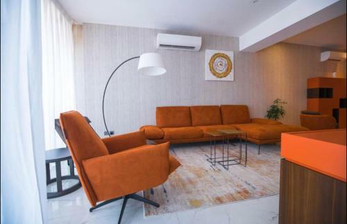Apartamento Luxurious Executive One Bedroom Suite Space Available