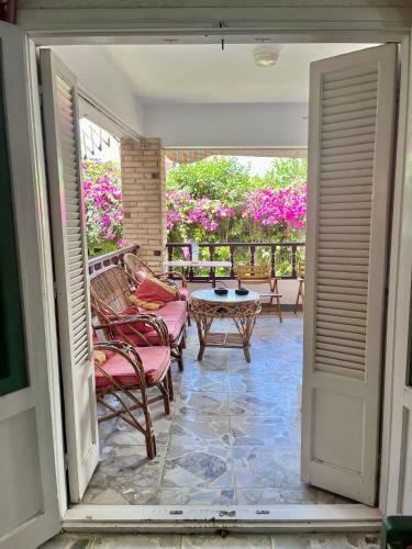 Peaceful 5br Villa + 4bath W/ Private Pool