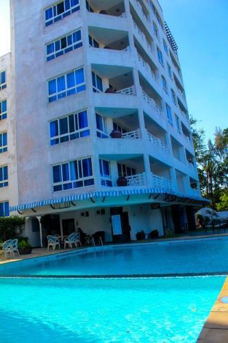 Apartamento Sunrise Luxurious One Bedroom