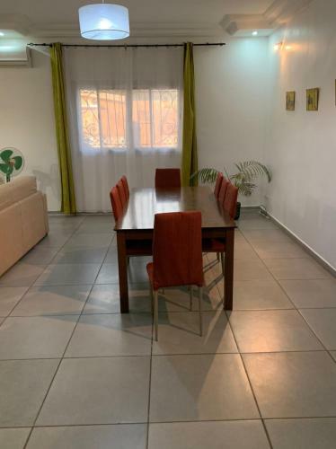 Apartamento Pour Un Confort En Plein Dakar