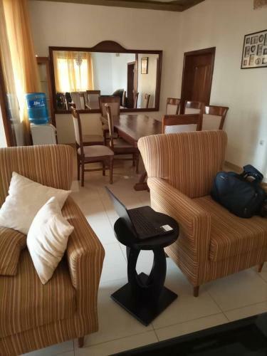 Hostal Neza Company