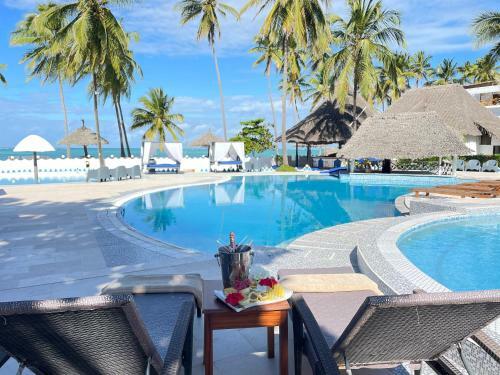 Hotel Five Palms Bwejuu