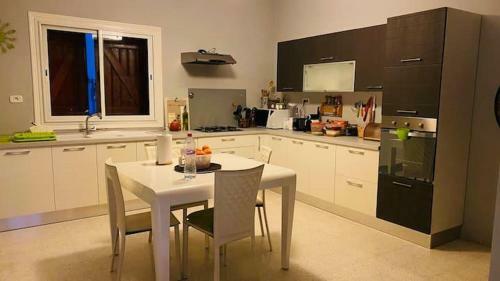 Villa Tr�s Beau Loft Avec Piscine