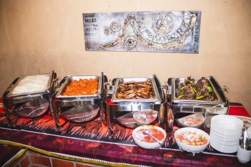 Hotel Zambezi Junction Lodge