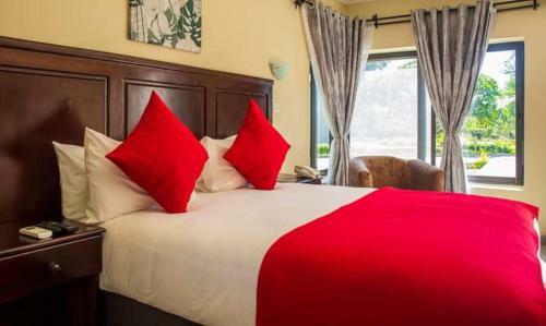Hotel Zambezi Junction Lodge