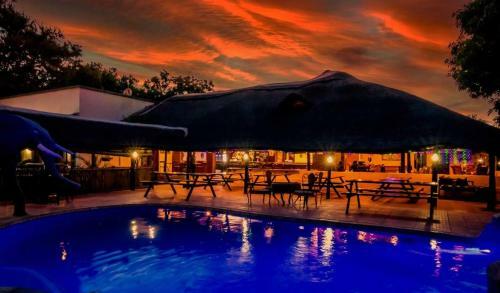 Hotel Zambezi Junction Lodge