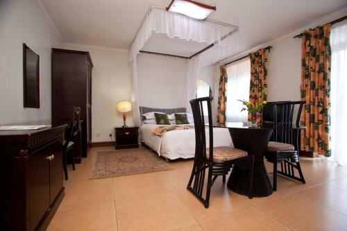 Hotel Mosa Court Apartments