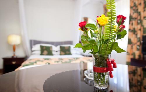 Hotel Mosa Court Apartments