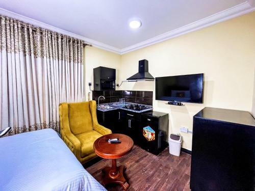 Eleven Apartments Agidingbi