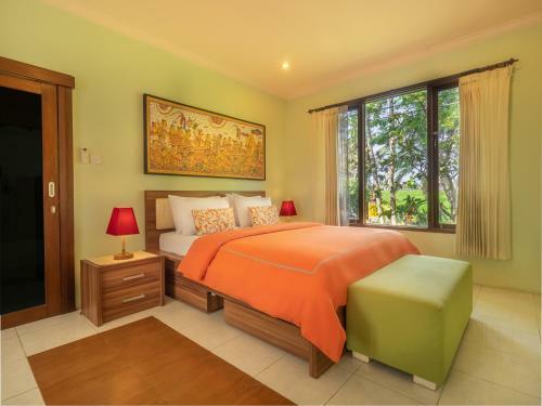 Tiis Garden Puri Villas