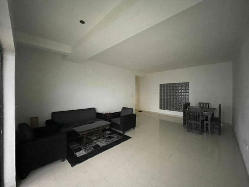 Apartamento River Facing Lovely 3br Condo