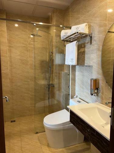 Ph?m H� Ph??ng Ti?n Th�nh Hotel