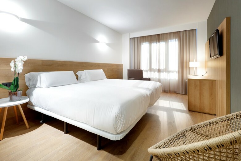 Apartamentos Sb Corona Tortosa