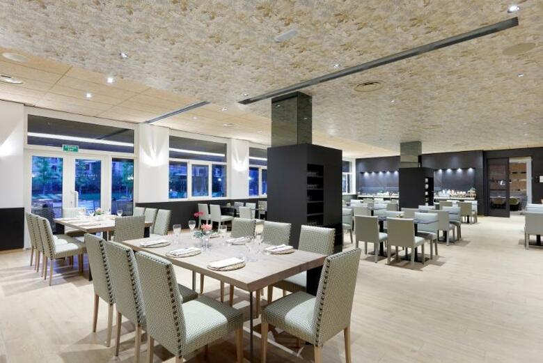 Apartamentos Sb Corona Tortosa