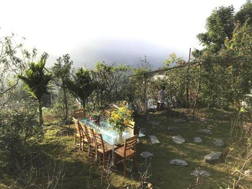 Lodge Nh� C? T? Vi?n Xanh