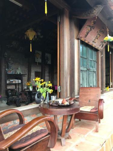Lodge Nh� C? T? Vi?n Xanh