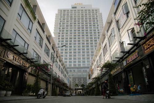 Apartamento Apec Hotel Bi?n Ph� Y�n