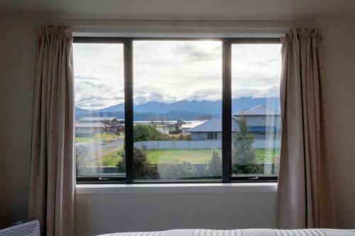 Acheron Homestead - Te Anau Holiday Home