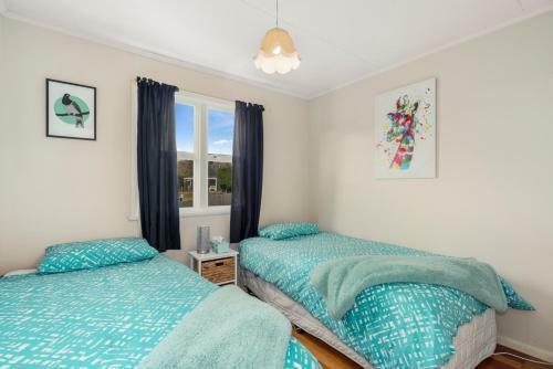 Kerer? Lodge - Two Mile Bay Holiday Home