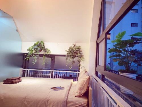 Mayhouse - Rooftop Sky View Hh