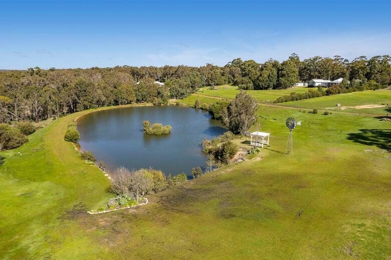 Possum Cottage - Woodstone Estate