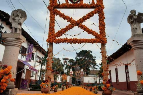 Casa De Campo Cerca De Pueblos M�gicos Michoacanos