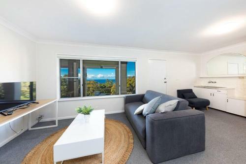 Blissful Retreat With Panoramic Views Of One Mile