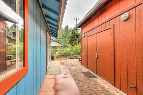 Forested Flagstaff Getaway Garden, Gas Grill