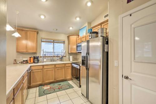 Forested Flagstaff Getaway Garden, Gas Grill