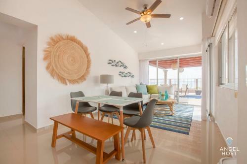 Private Beach And Oceanfront Resort Style Pool Home