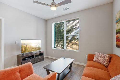 Stay Gia Modern 2 Br Apartment With Swimming Pool
