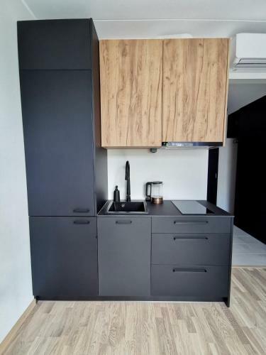 New Studio Apartment, City Centre, Parking